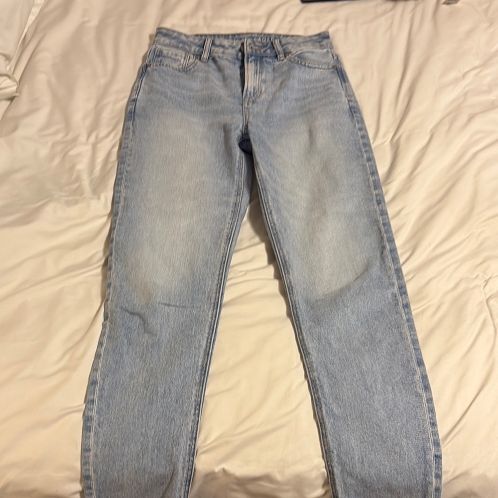 Classic Light Blue Women's Jeans